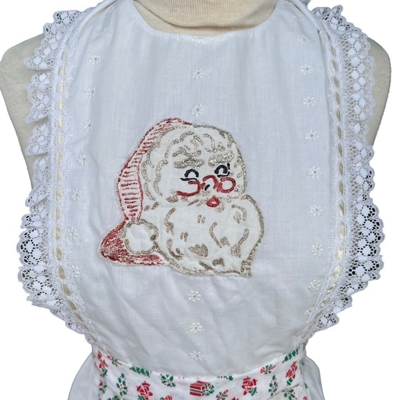 Vintage Handmade Santa Appliqué Bib Apron Christmas Holiday Lace Accents - Picture 5 of 16